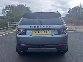 Used Land Rover Discovery Sport 2016 for sale - 79411247: Photo
