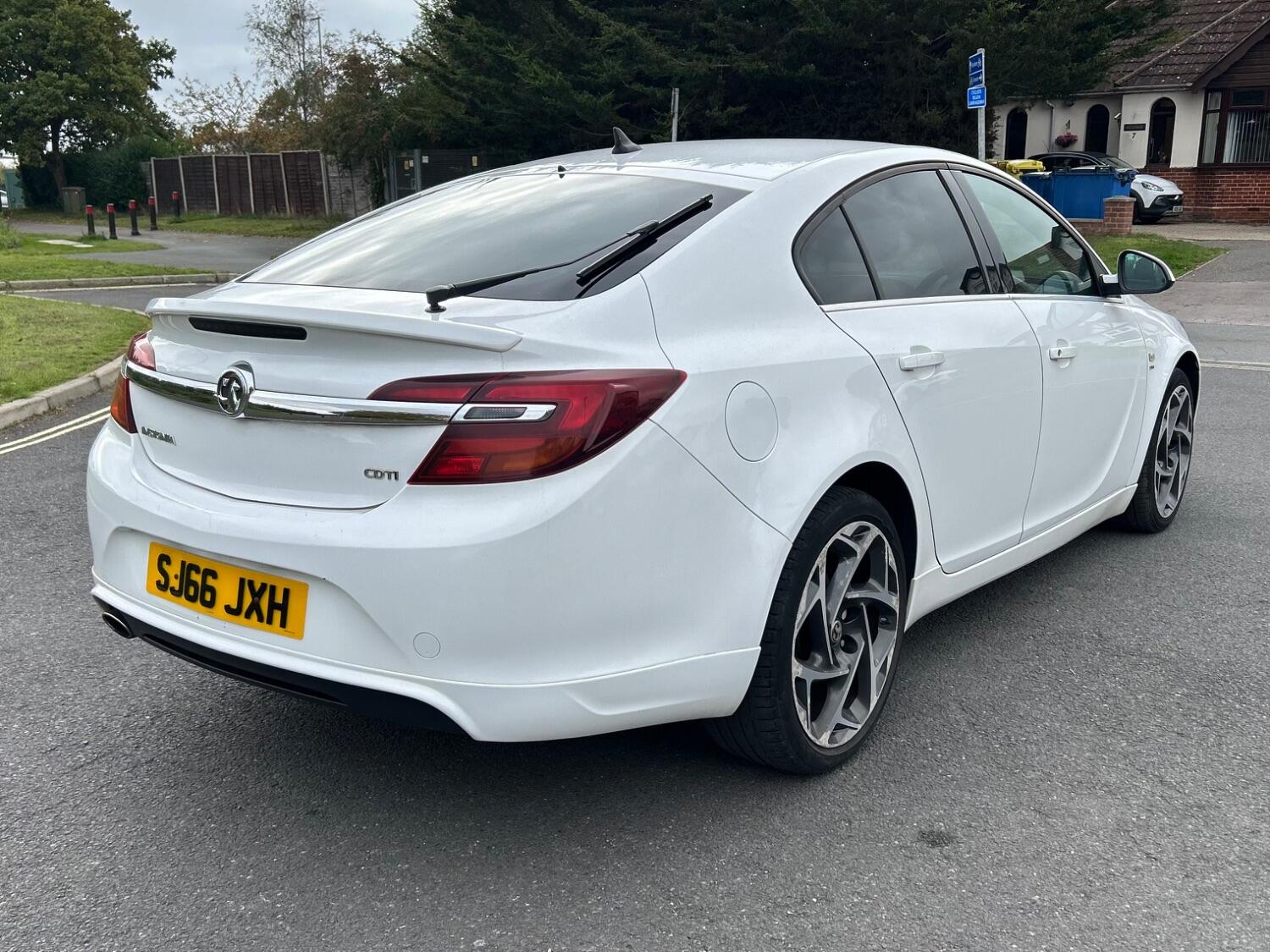 Used Vauxhall Insignia 2016 for sale - 77516163: Photo 3