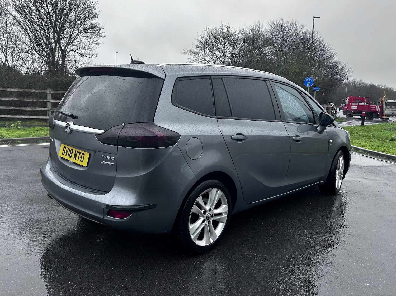 Used Vauxhall Zafira 2018 for sale - 77954052: Photo 3