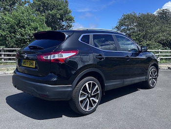 Used Nissan Qashqai 2017 for sale - 78840937: Photo