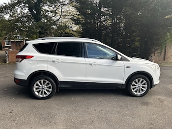 Used Ford Kuga 2015 for sale - 76476954: Photo