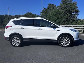 Used Ford Kuga 2015 for sale - 79260217: Photo