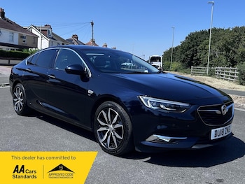 Used Vauxhall Insignia 2018 for sale - 79211408: Photo