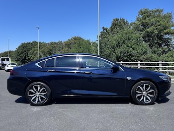 Used Vauxhall Insignia 2018 for sale - 79211408: Photo