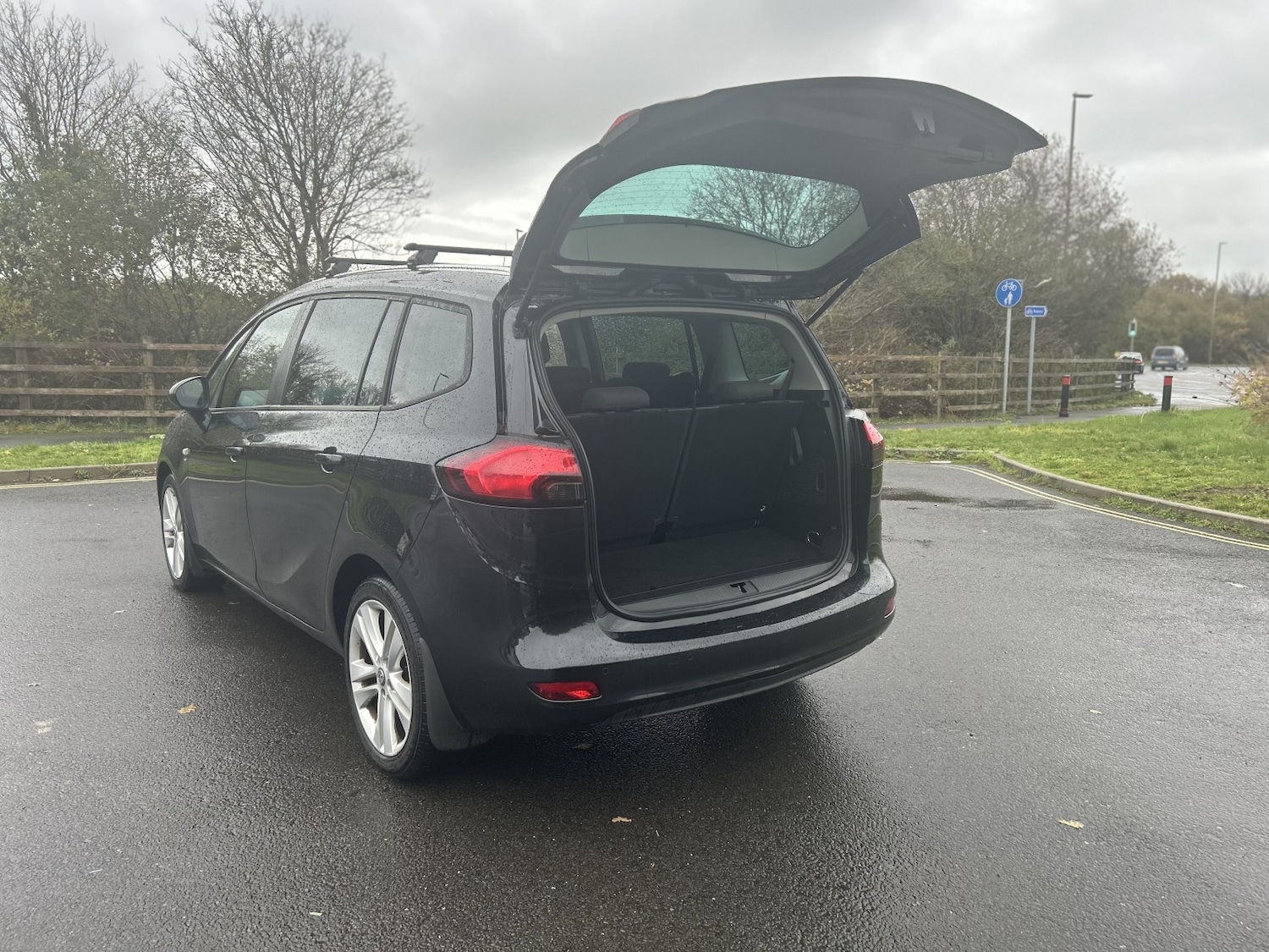 Used Vauxhall Zafira Tourer 2015 for sale - 76751862: Photo 18