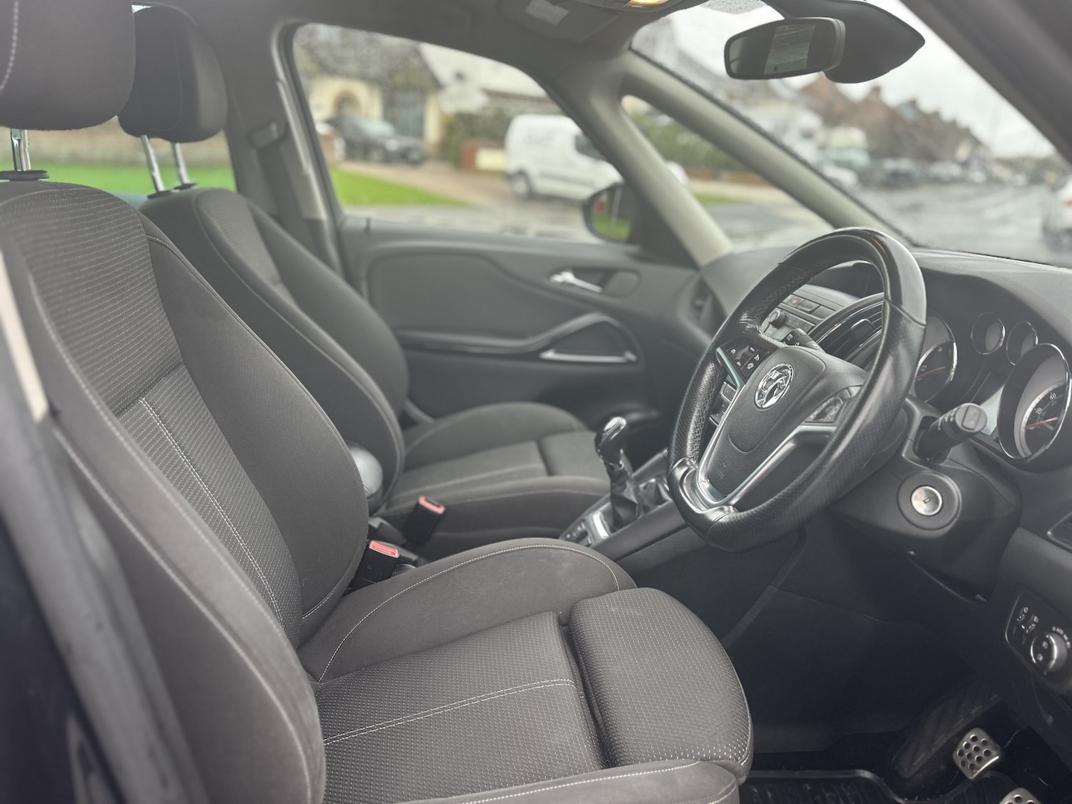 Used Vauxhall Zafira Tourer 2015 for sale - 76751862: Photo 9
