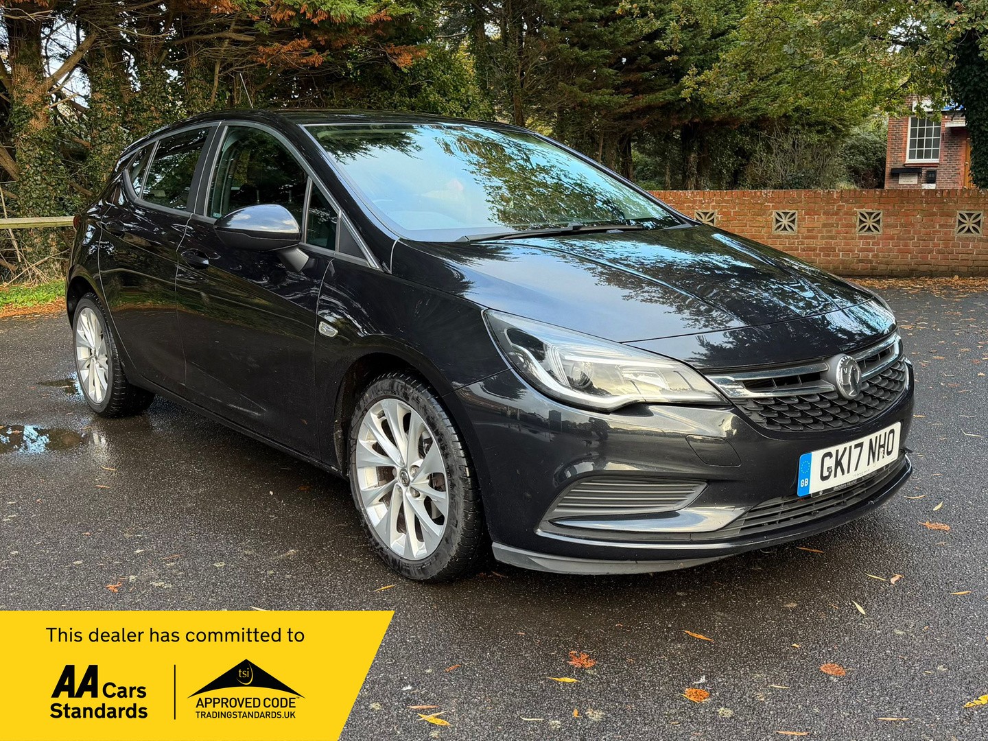 Used Vauxhall Astra 2017 for sale - 76536834: Photo 1