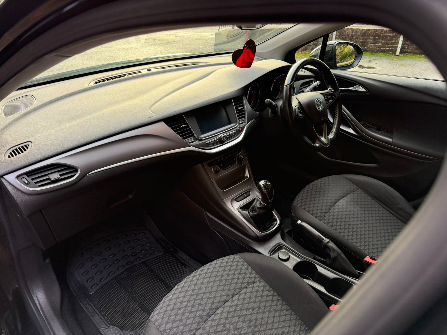 Used Vauxhall Astra 2017 for sale - 76536834: Photo 10