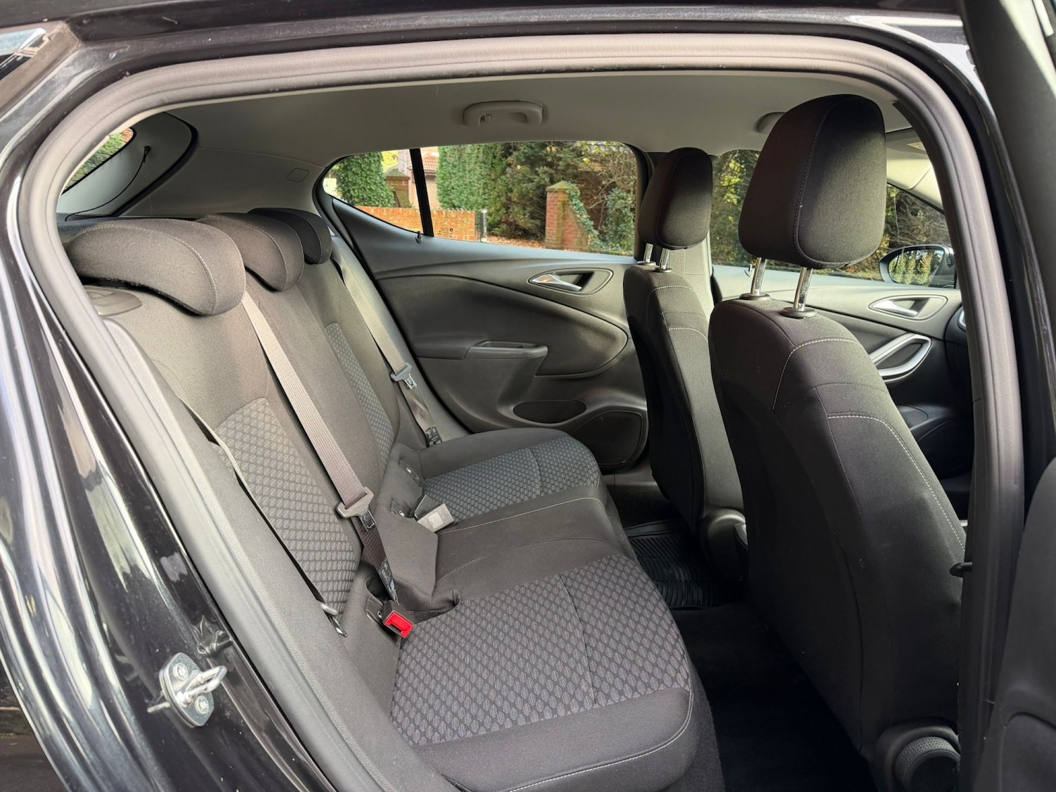 Used Vauxhall Astra 2017 for sale - 76536834: Photo 13