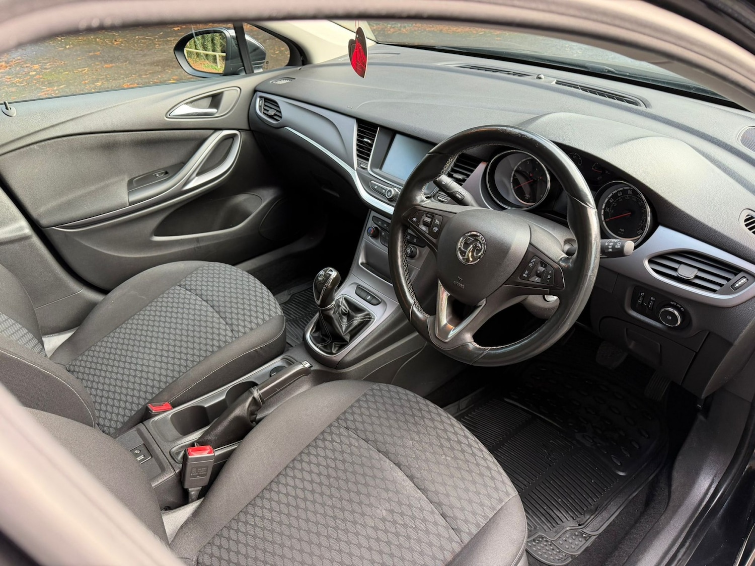 Used Vauxhall Astra 2017 for sale - 76536834: Photo 16