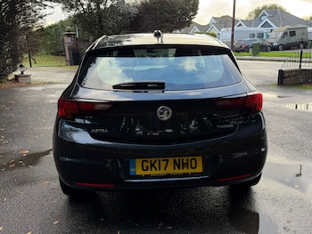 Used Vauxhall Astra 2017 for sale - 76536834: Photo