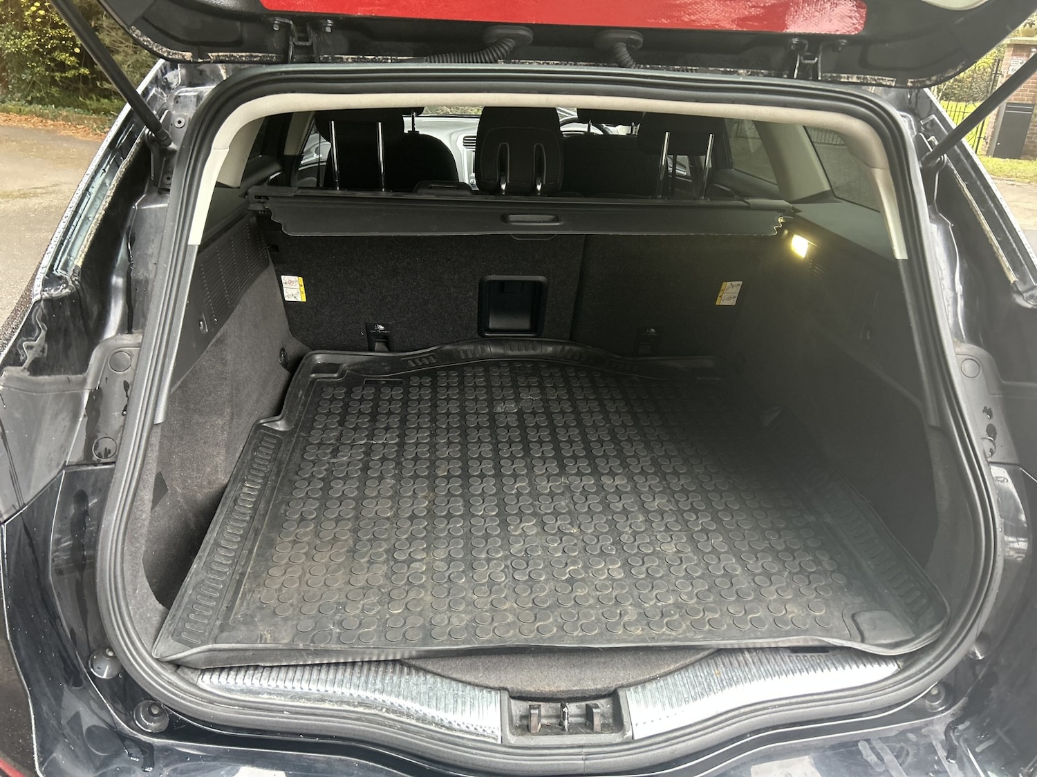 Used Ford Mondeo 2015 for sale - 76430970: Photo 12