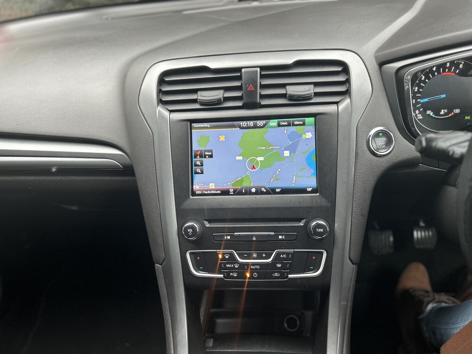 Used Ford Mondeo 2015 for sale - 76430970: Photo 17