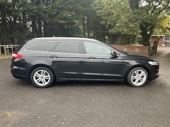 Used Ford Mondeo 2015 for sale - 76430970: Photo