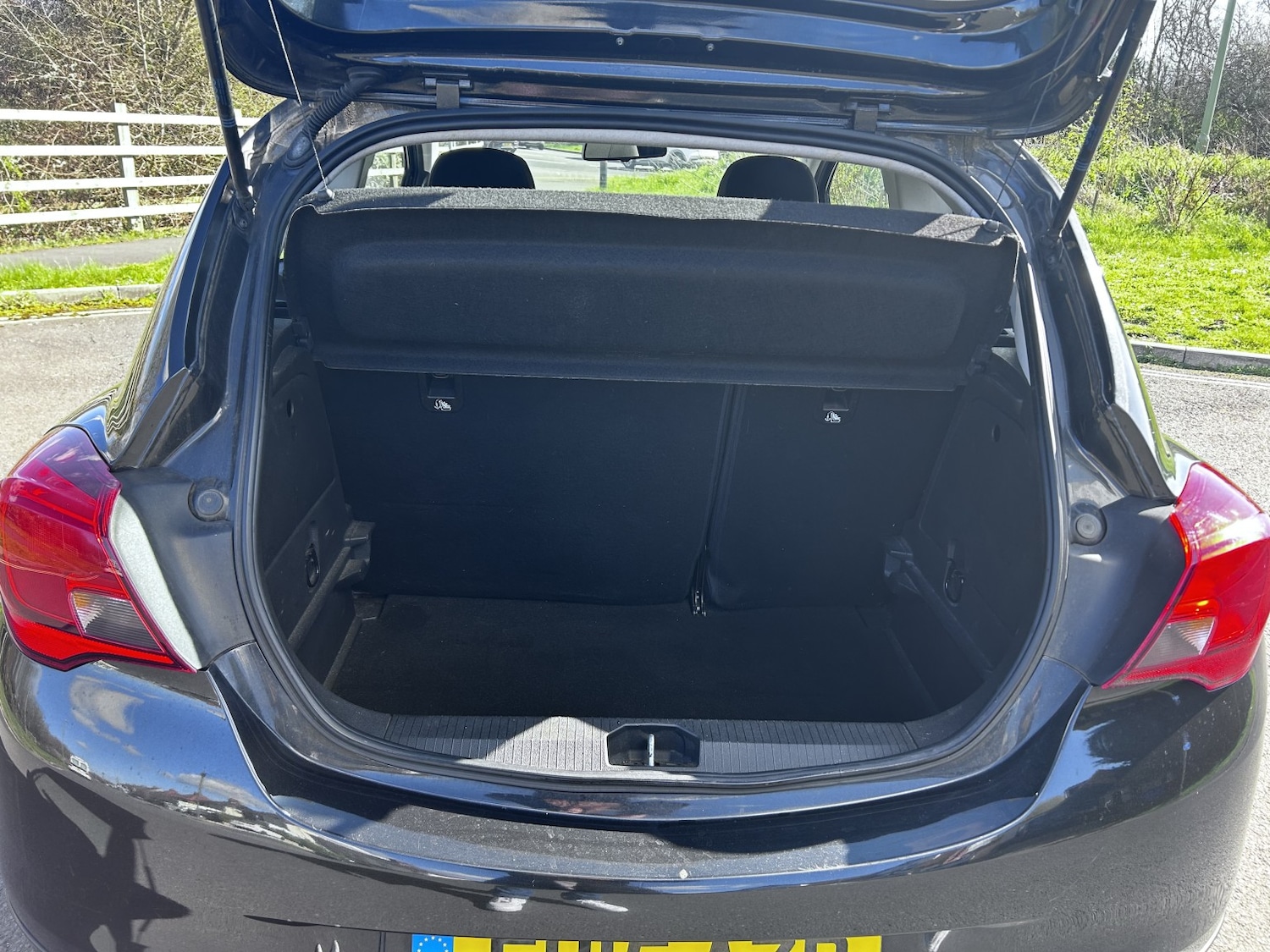 Used Vauxhall Corsa 2015 for sale - 77891549: Photo 13