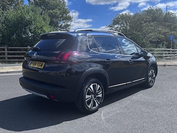 Used Peugeot 2008 2018 for sale - 79328364: Photo