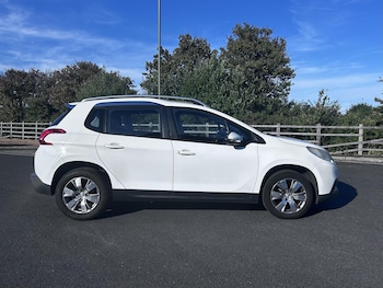 Used Peugeot 2008 2014 for sale - 79528137: Photo