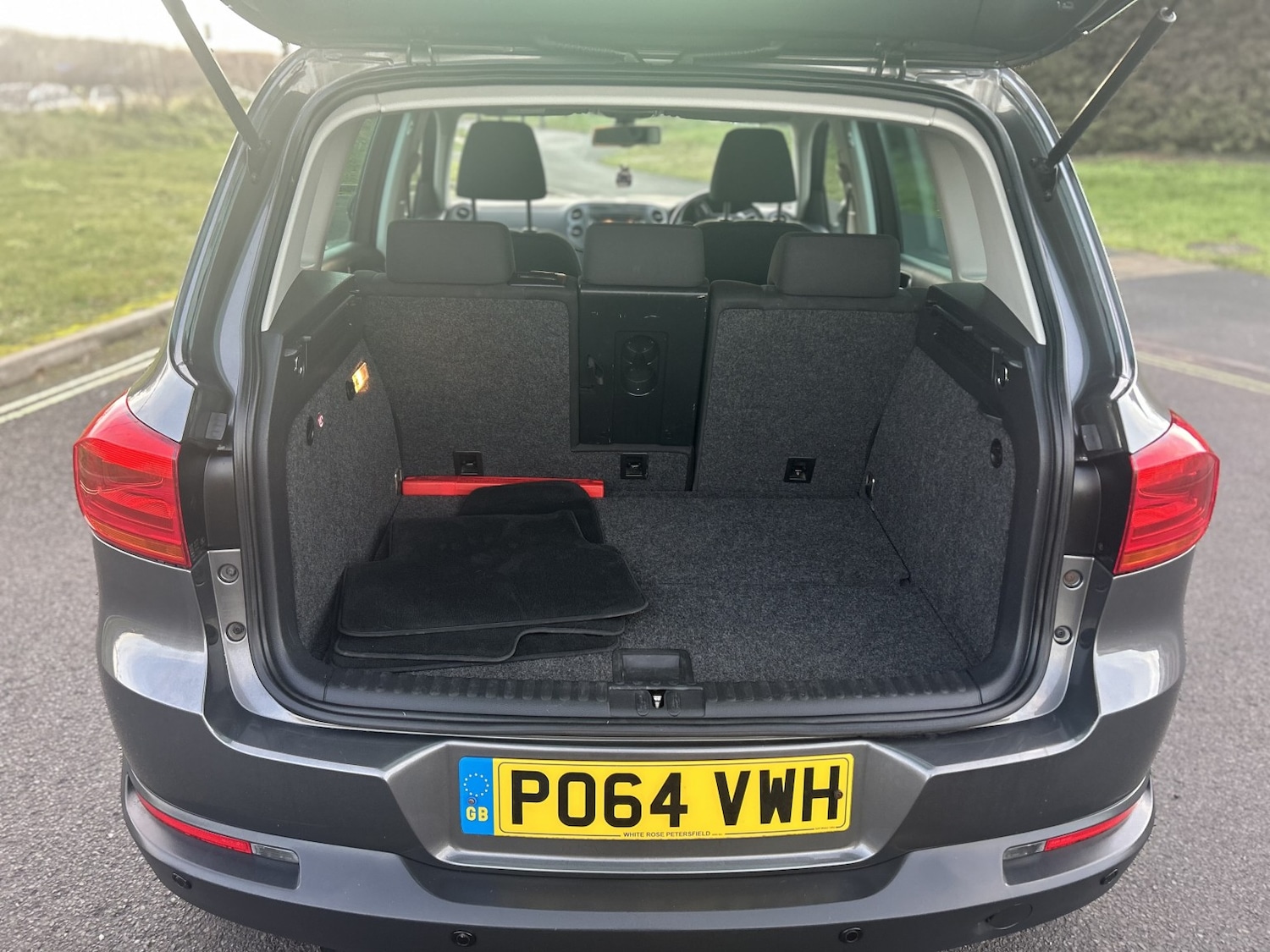 Used Volkswagen Tiguan 2014 for sale - 77118615: Photo 16