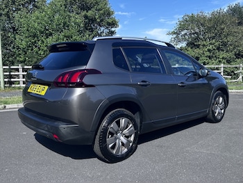 Used Peugeot 2008 2019 for sale - 79010882: Photo