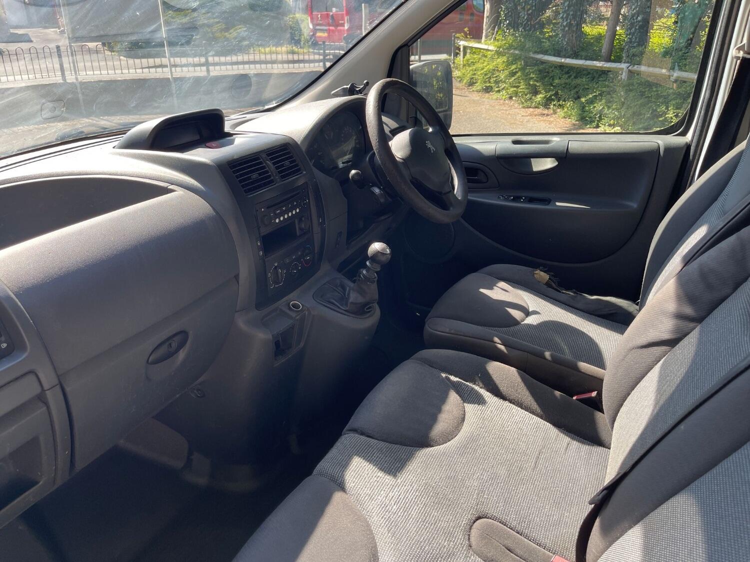 Used Peugeot Expert 2016 for sale - 77668681: Photo 17