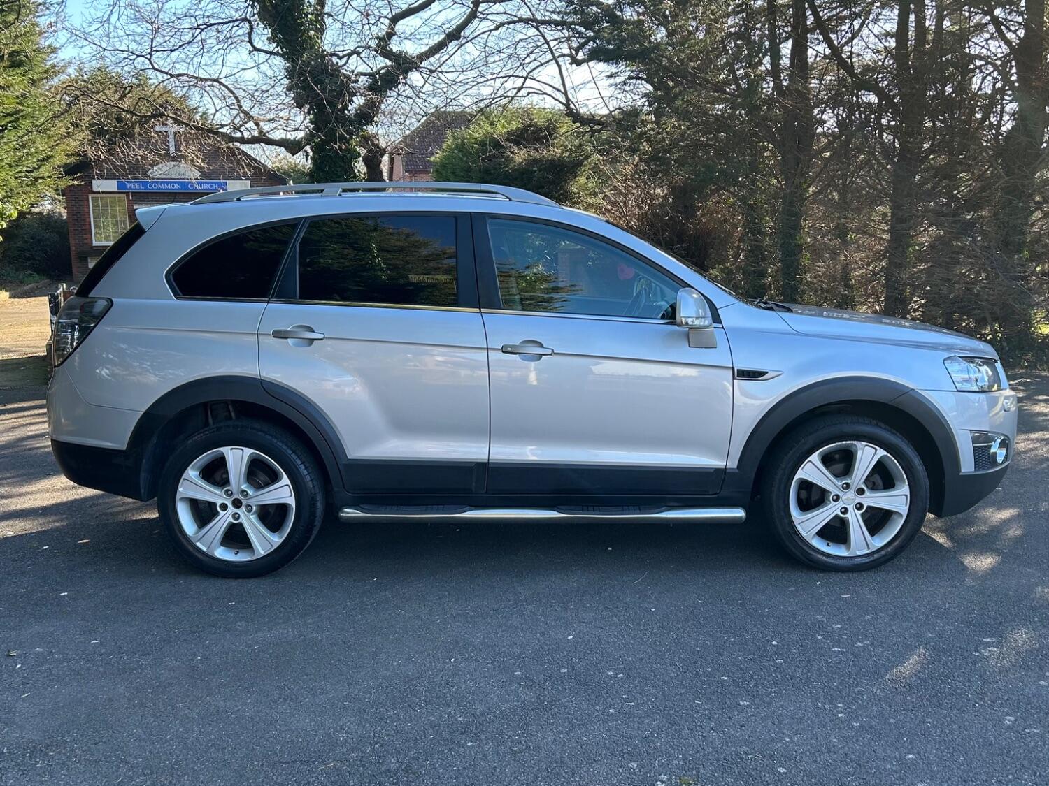 Used Chevrolet Captiva 2012 for sale - 78168860: Photo 2