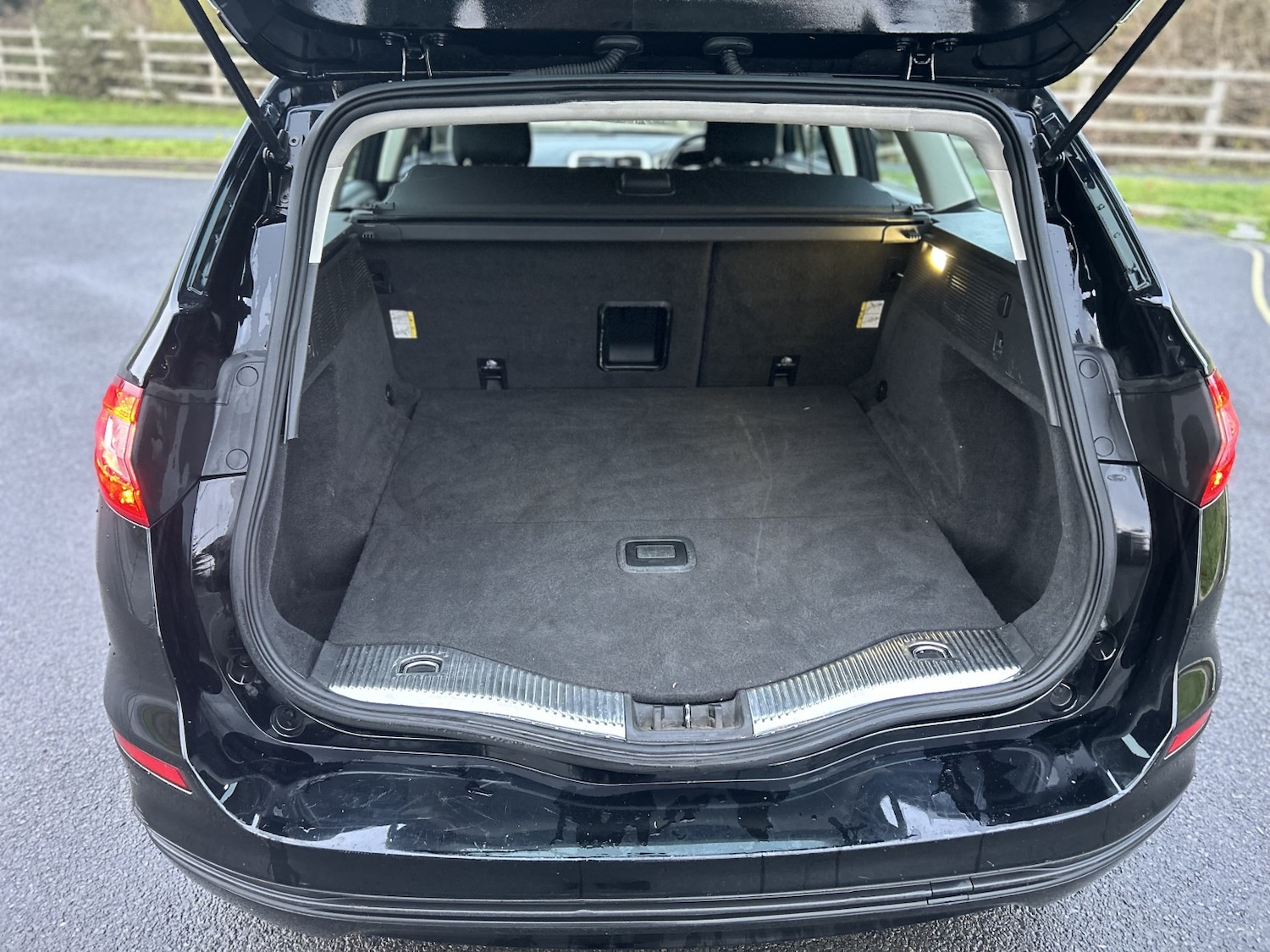 Used Ford Mondeo 2016 for sale - 76974484: Photo 17