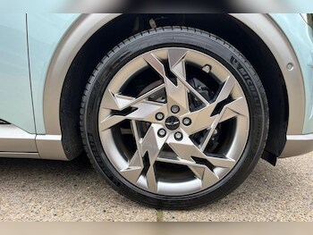 Used Genesis GV60  for sale - 75650670: Photo