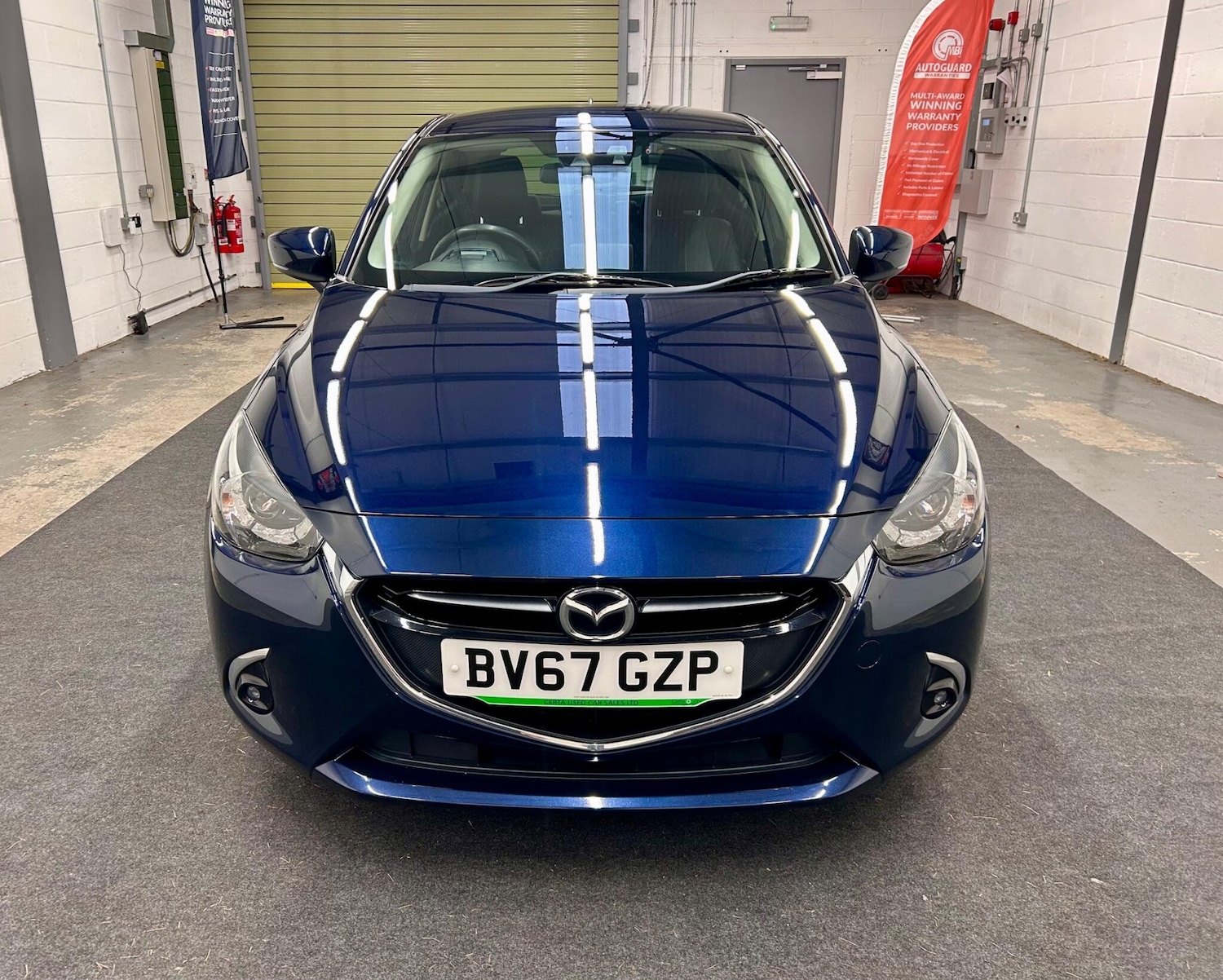 Used Mazda Mazda2 2017 for sale - 76850153: Photo 3