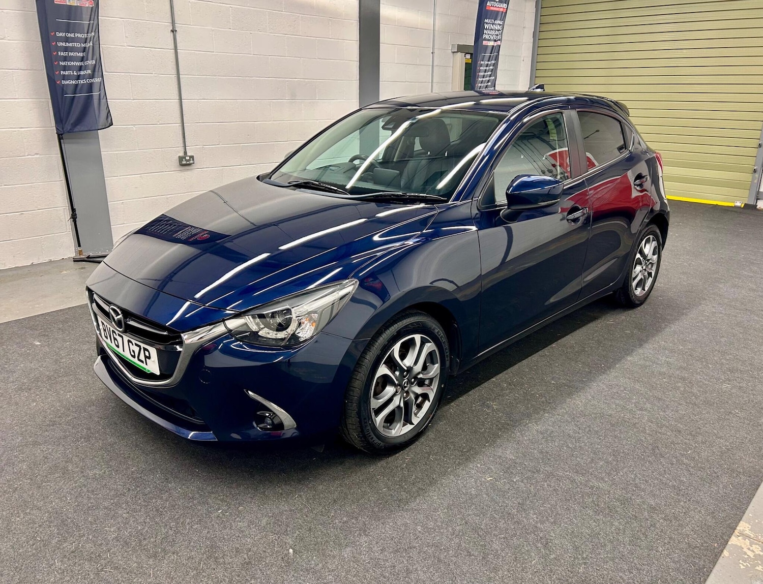 Used Mazda Mazda2 2017 for sale - 76850153: Photo 4