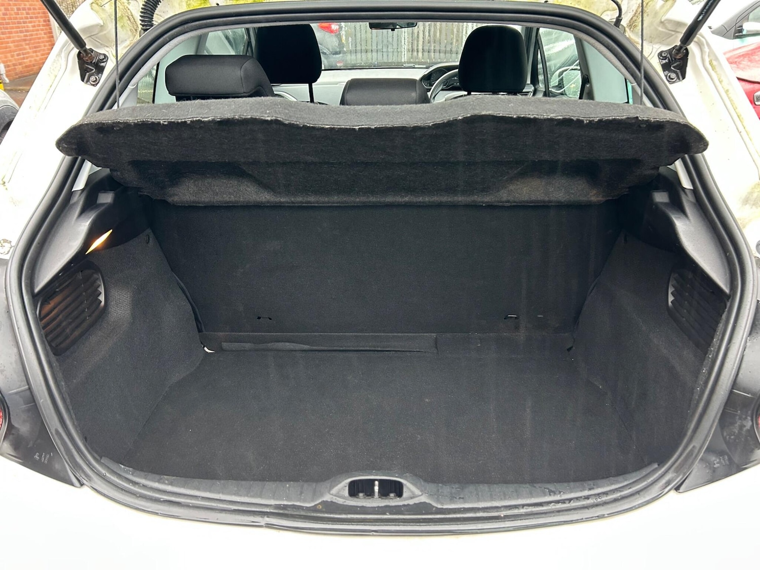 Used Peugeot 208 2016 for sale - 77892741: Photo 7