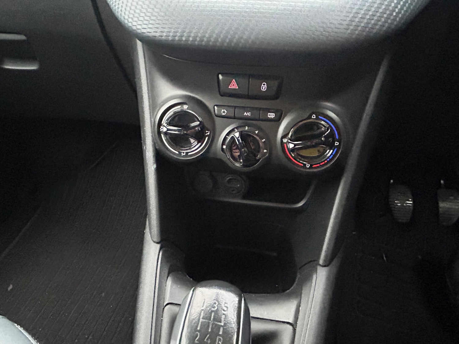 Used Peugeot 208 2018 for sale - 77559915: Photo 6