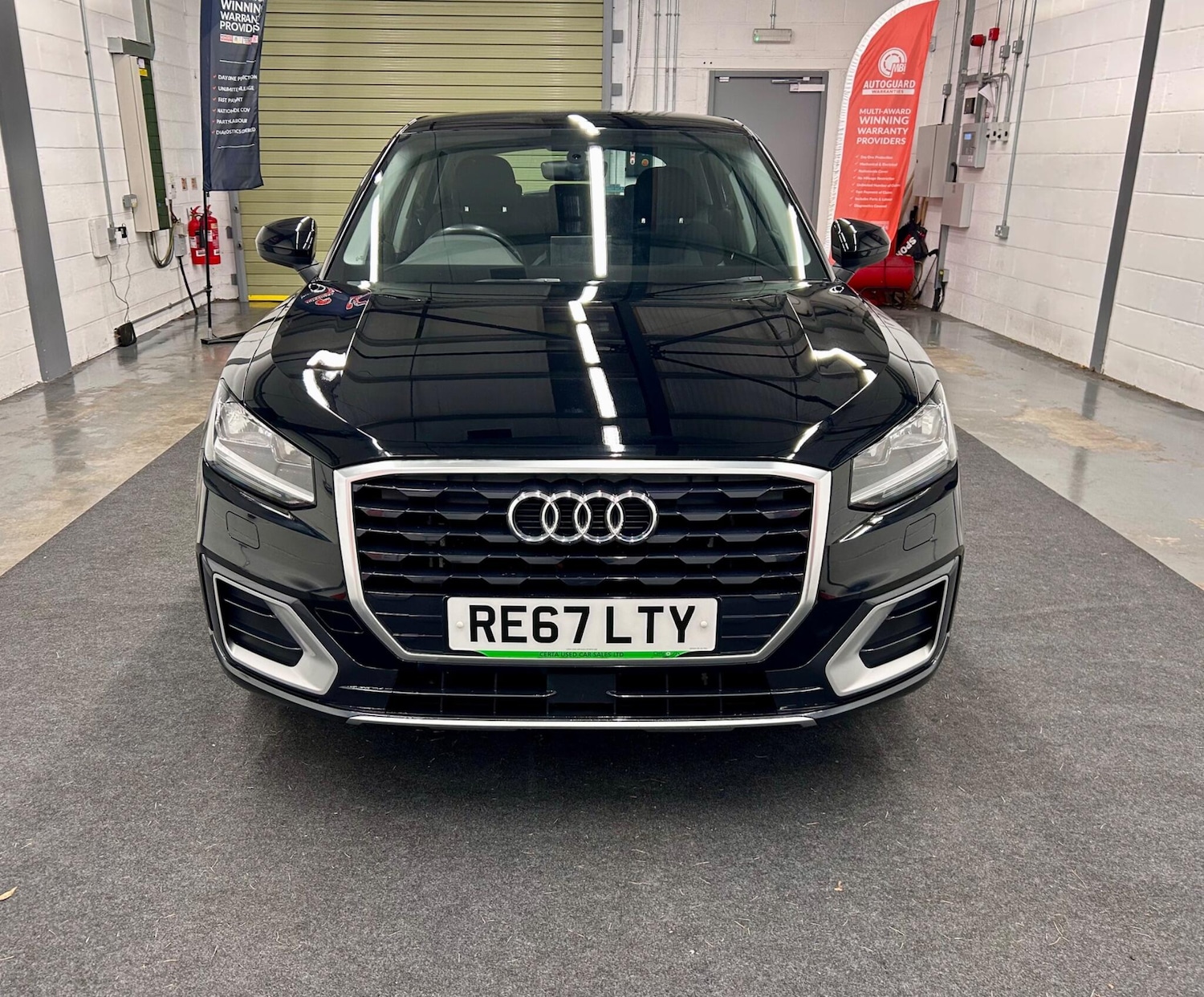 Used Audi Q2 2017 for sale - 76743265: Photo 3