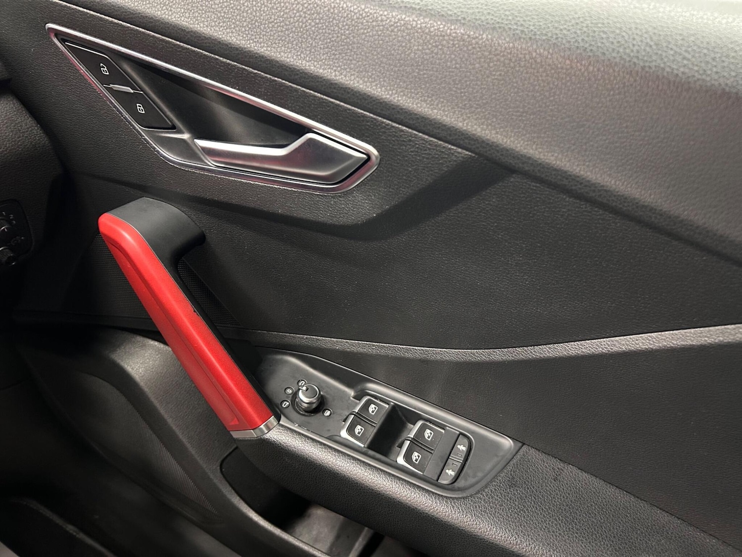 Used Audi Q2 2017 for sale - 76743265: Photo 31