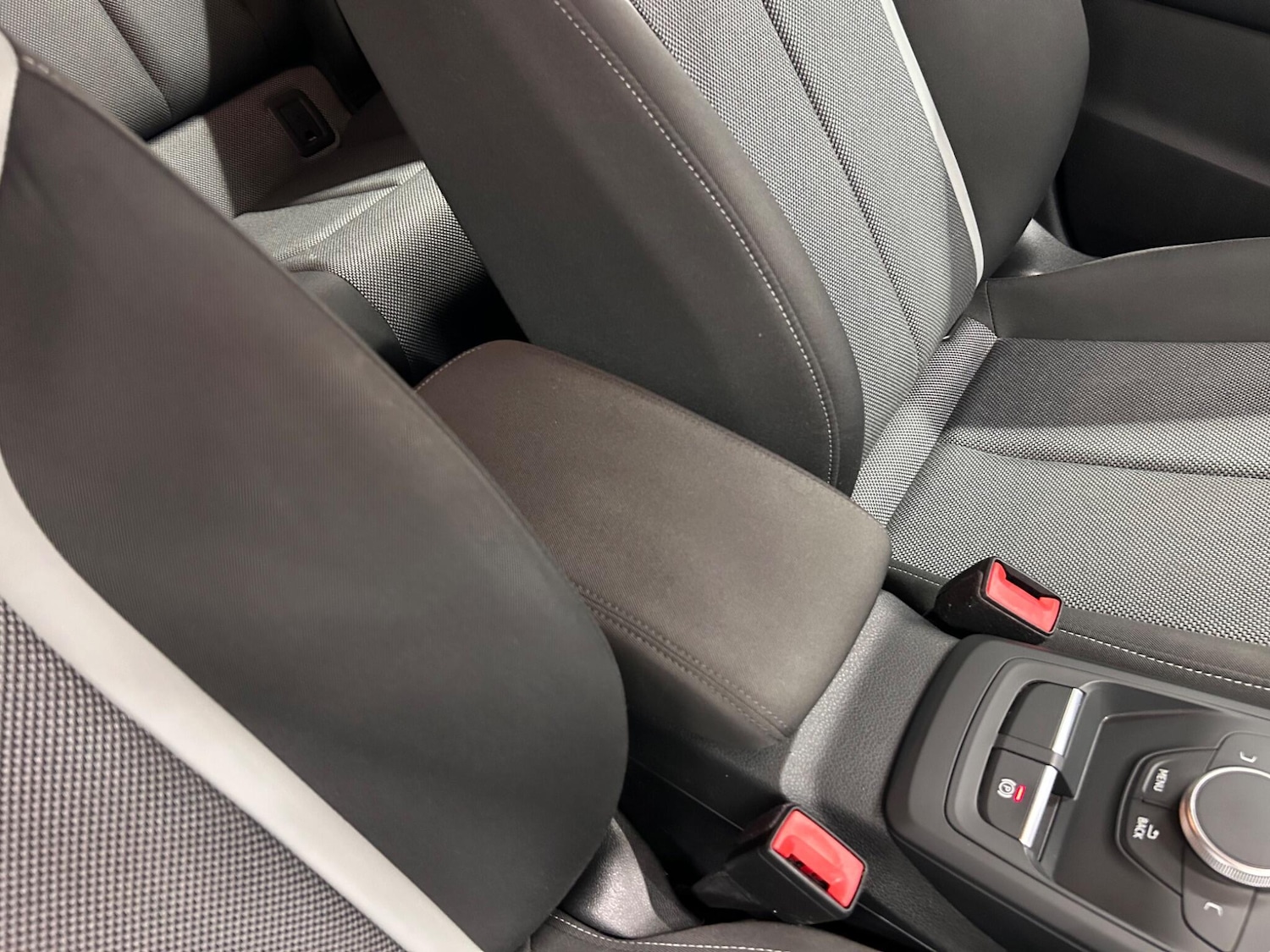 Used Audi Q2 2017 for sale - 76743265: Photo 32