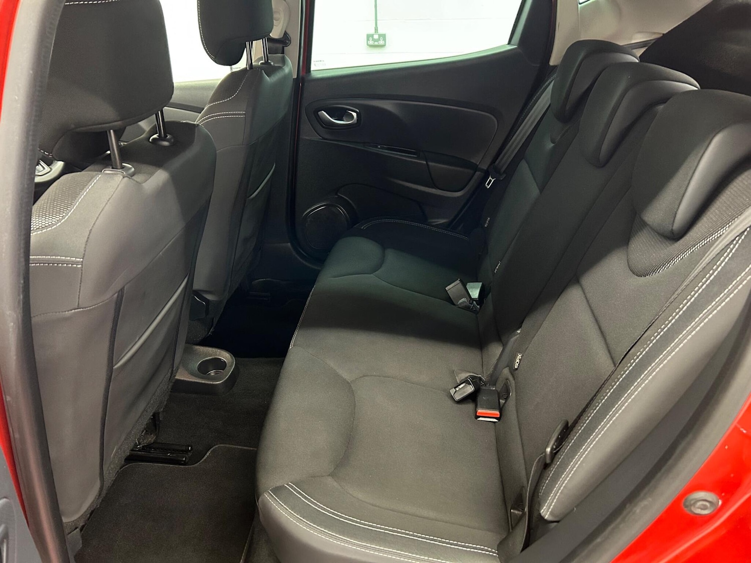 Used Renault Clio 2018 for sale - 77633518: Photo 16