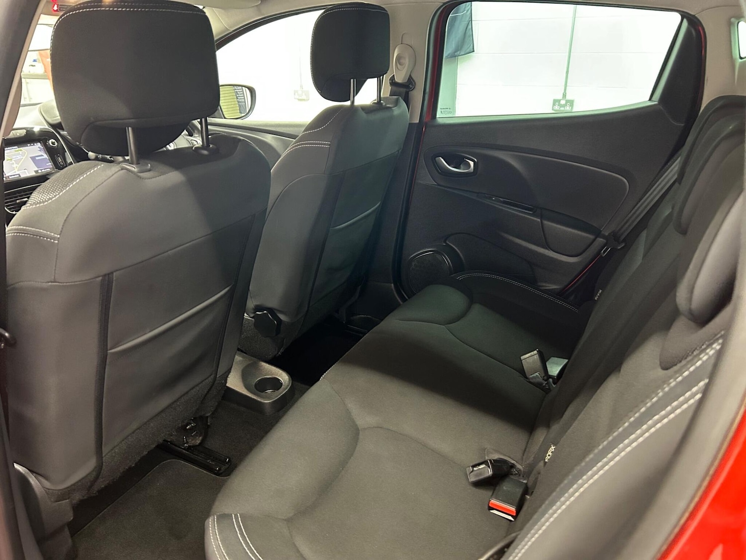 Used Renault Clio 2018 for sale - 77633518: Photo 18