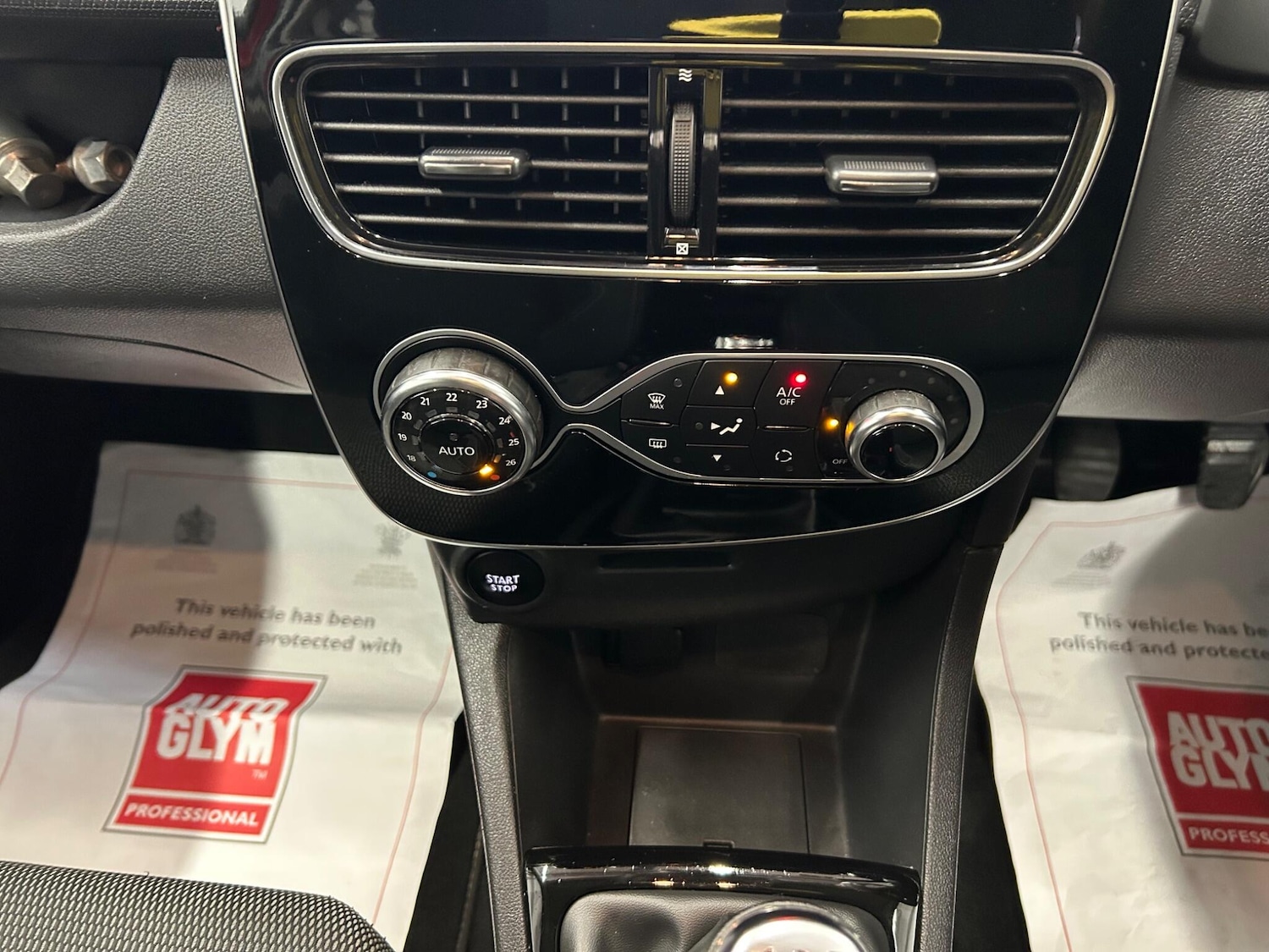 Used Renault Clio 2018 for sale - 77633518: Photo 22