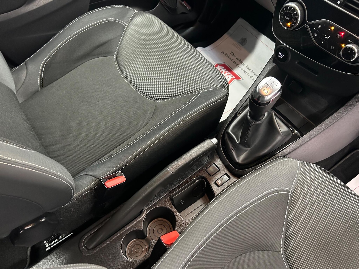 Used Renault Clio 2018 for sale - 77633518: Photo 31