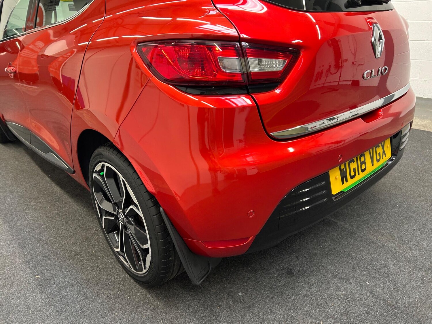 Used Renault Clio 2018 for sale - 77633518: Photo 42