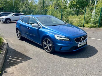 Used Volvo V40 2017 for sale - 78877863: Photo