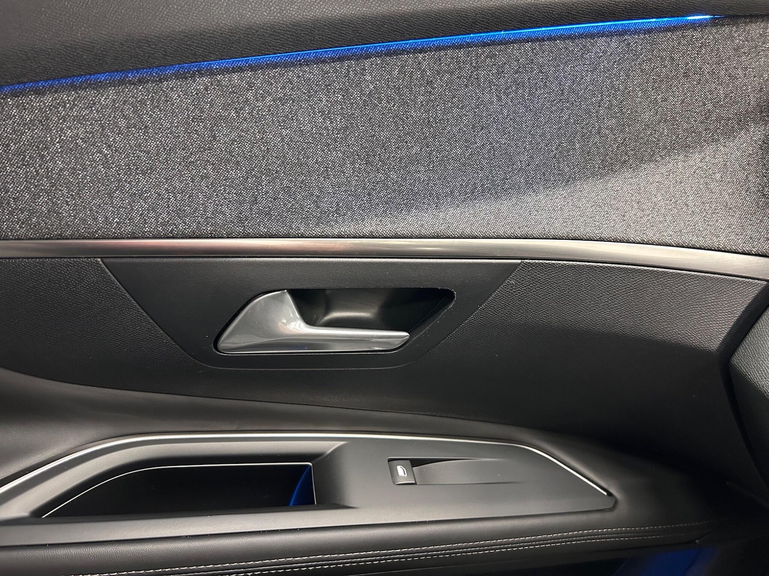 Used Peugeot 3008 2017 for sale - 76612961: Photo 39