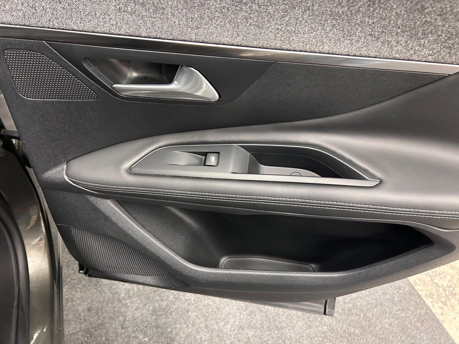 Used Peugeot 3008 2017 for sale - 76612961: Photo 40