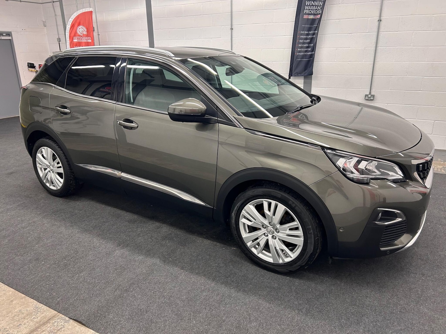 Used Peugeot 3008 2017 for sale - 76612961: Photo 8