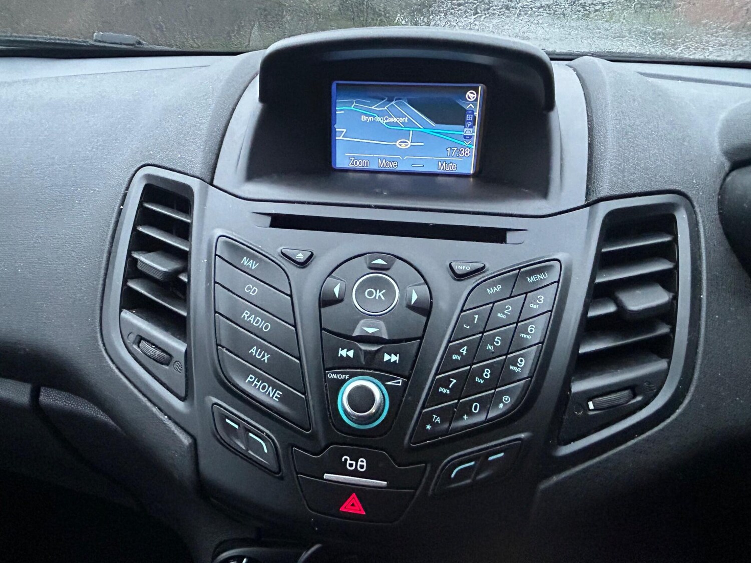 Used Ford Fiesta 2017 for sale - 77478893: Photo 6