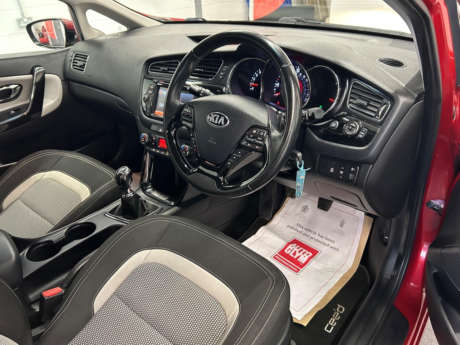 Used Kia Ceed for sale - 77977795: Photo 11