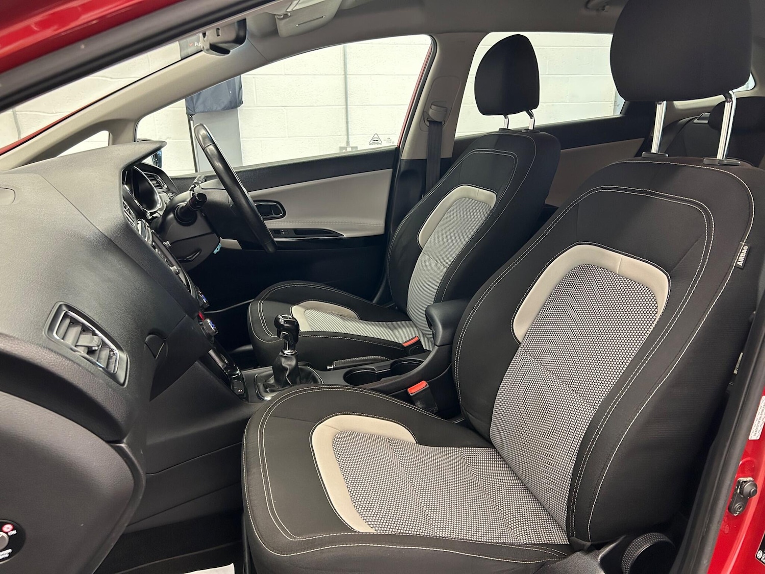 Used Kia Ceed for sale - 77977795: Photo 16