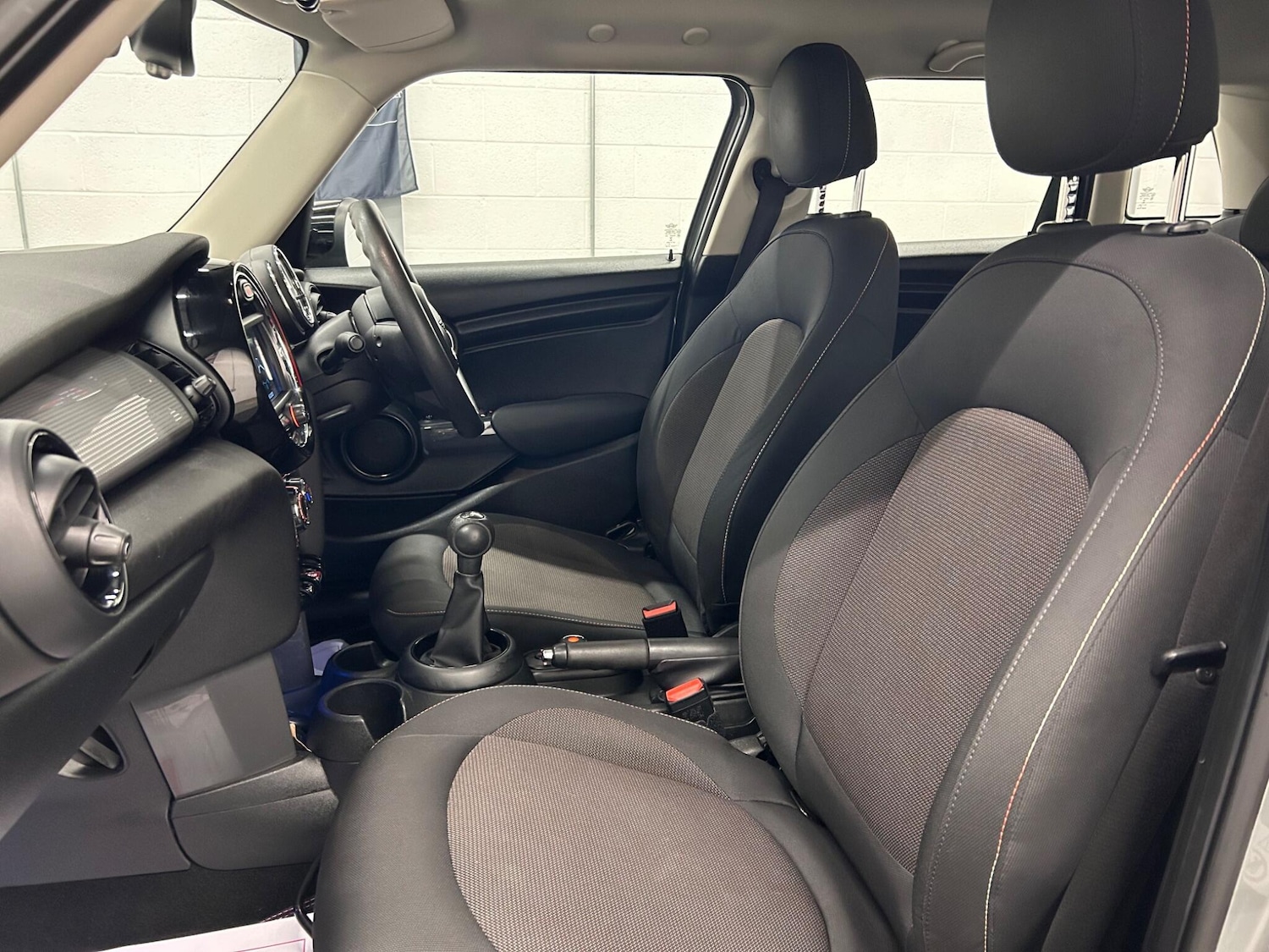 Used MINI Hatch 2019 for sale - 76976777: Photo 14