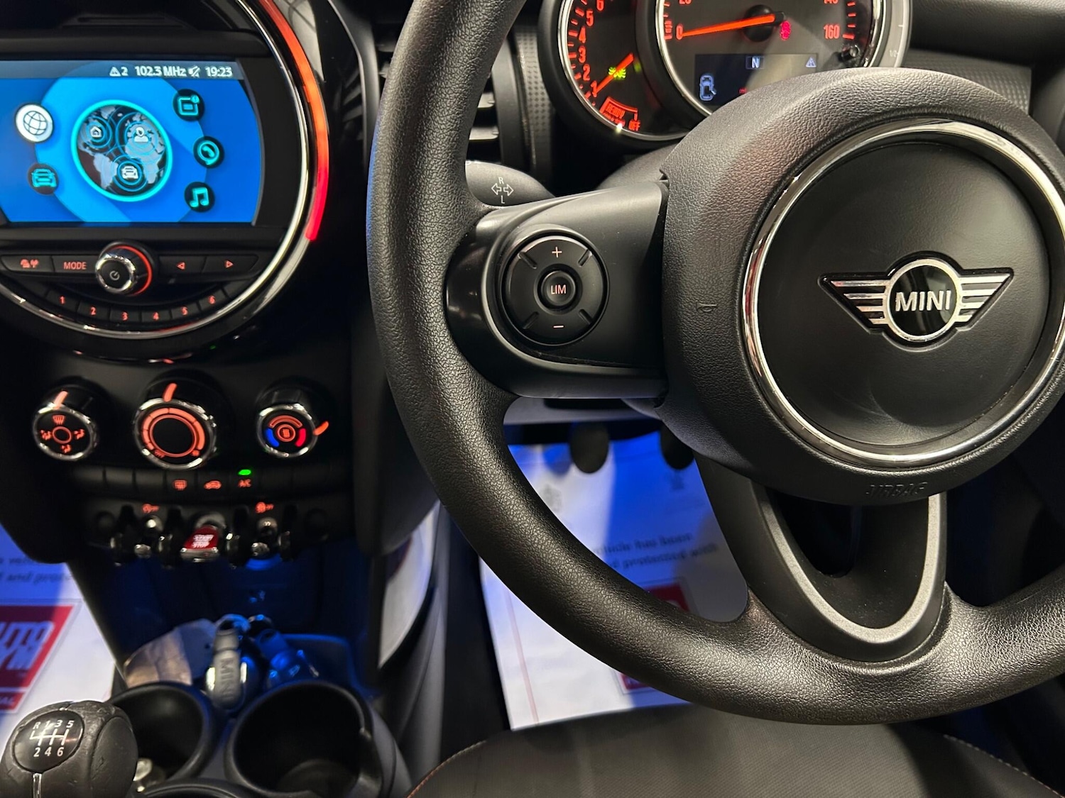 Used MINI Hatch 2019 for sale - 76976777: Photo 23