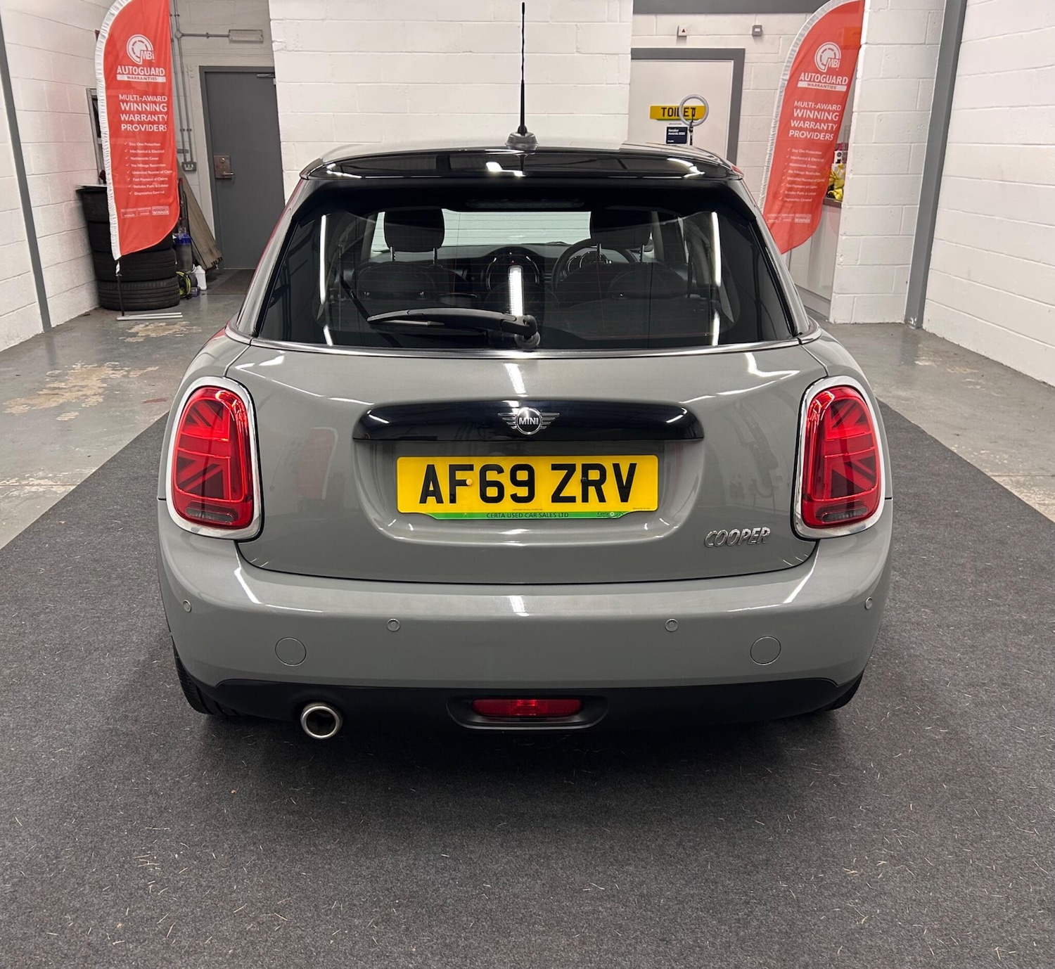 Used MINI Hatch 2019 for sale - 76976777: Photo 6