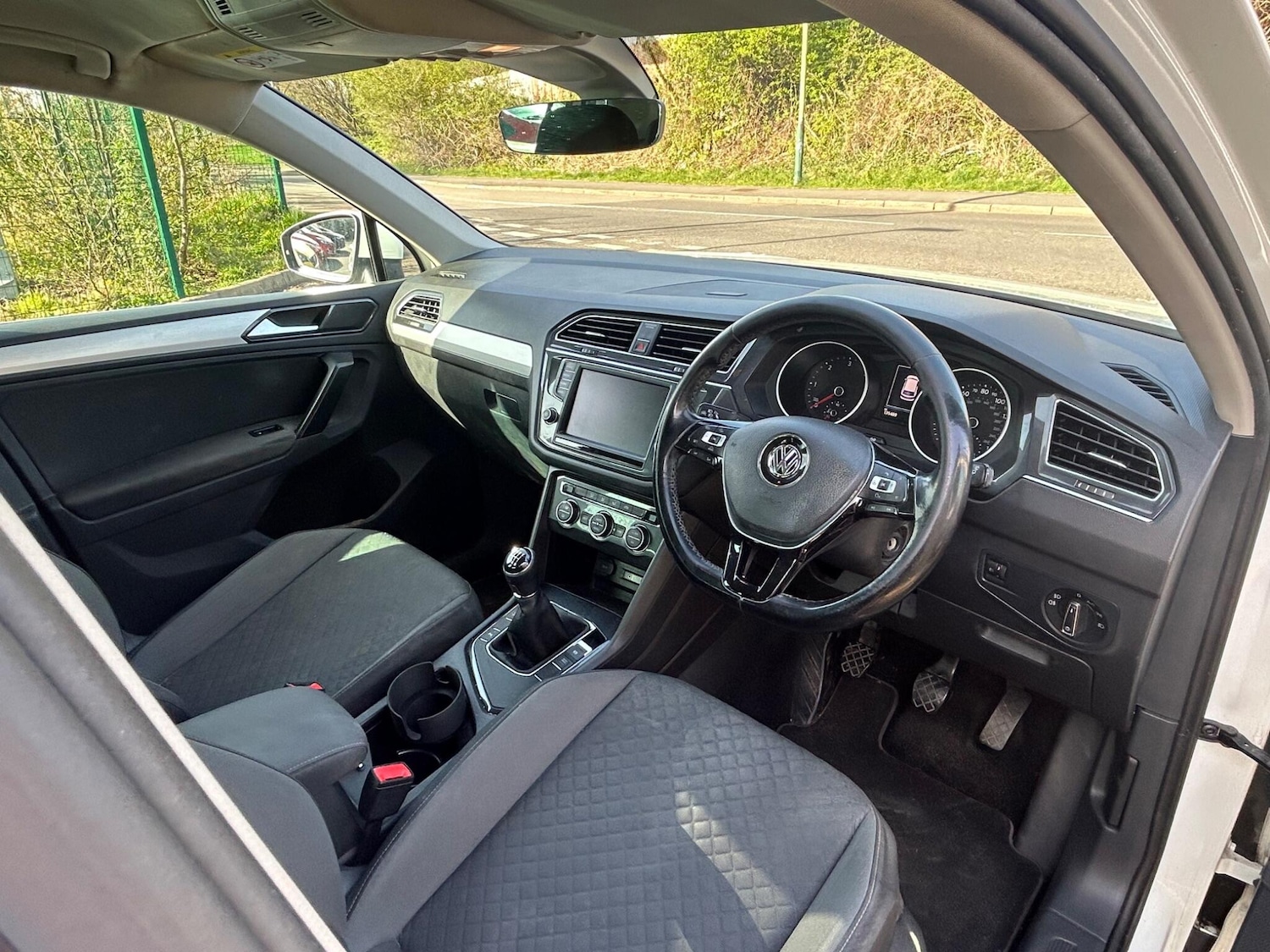 Used Volkswagen Tiguan 2017 for sale - 78185350: Photo 5